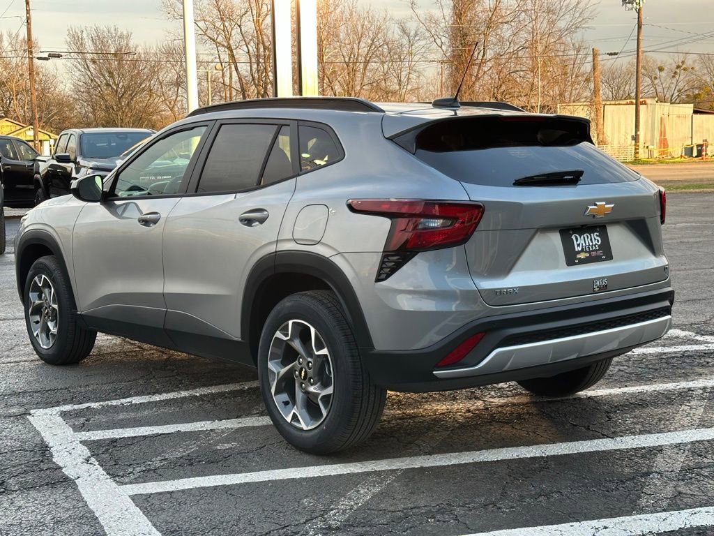 New 2026 Chevrolet Trax LT w/ Driver Confidence Package image 7