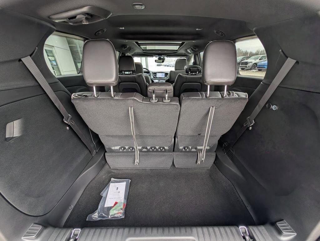 New 2026 Chrysler Pacifica Limited w/ S Appearance Package image 12