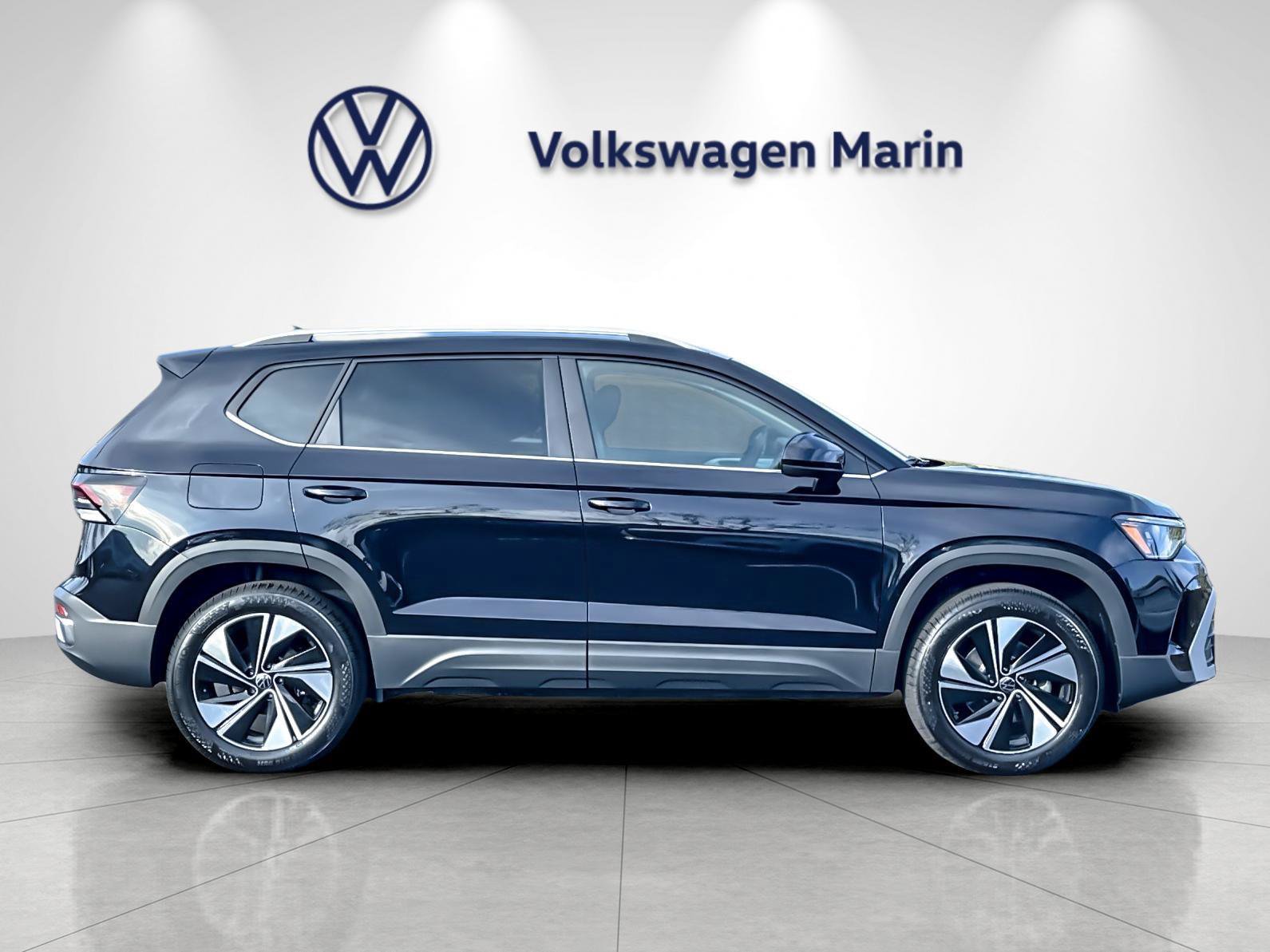 New 2026 Volkswagen Taos SE AWD/4WD image 6