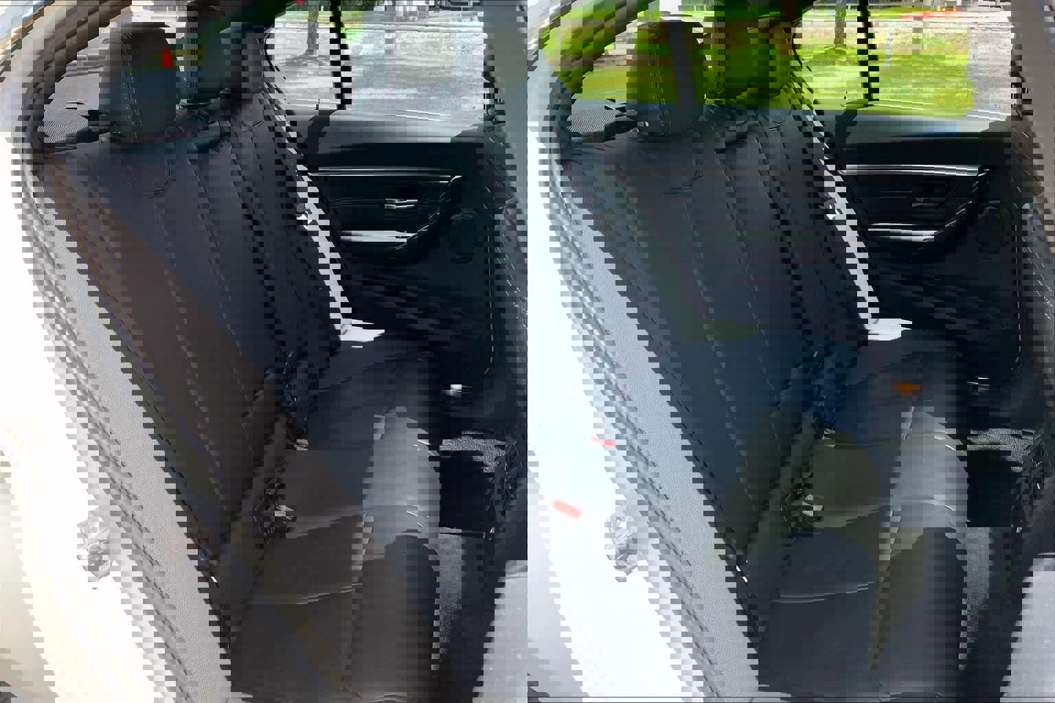 Used 2018 BMW 330i Sedan image 19