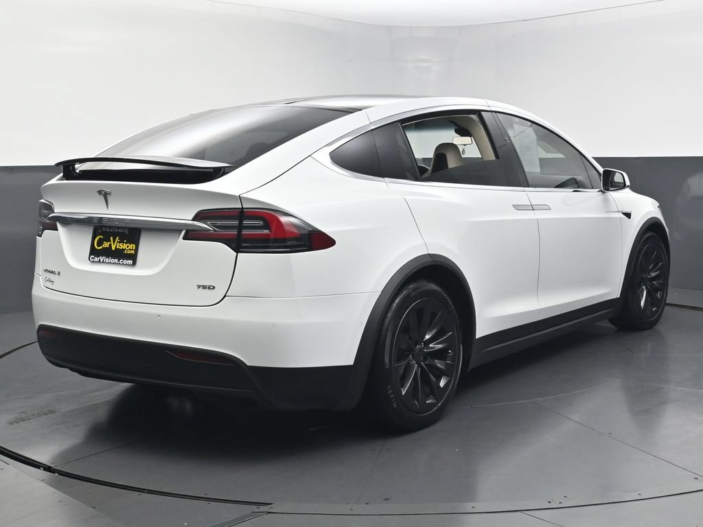 Used 2018 Tesla Model X 75D AWD/4WD image 5