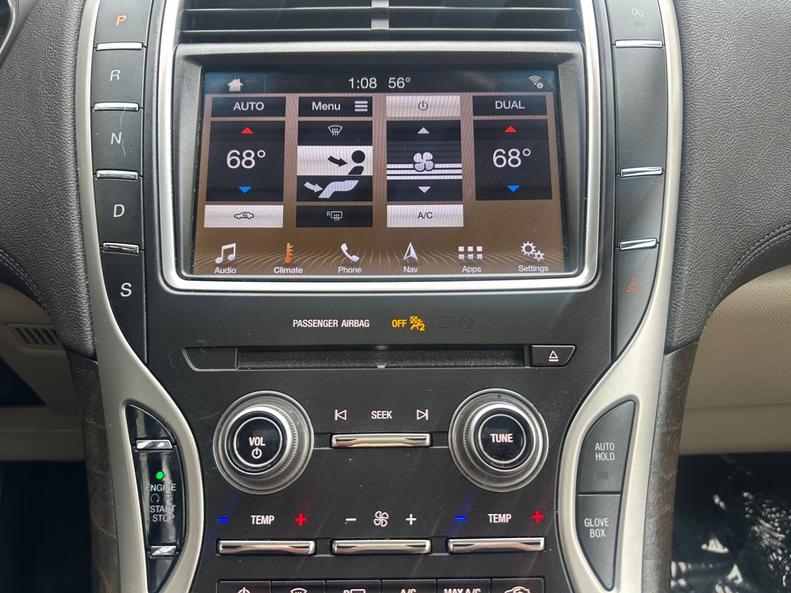 Used 2019 Lincoln Nautilus Select AWD/4WD image 18