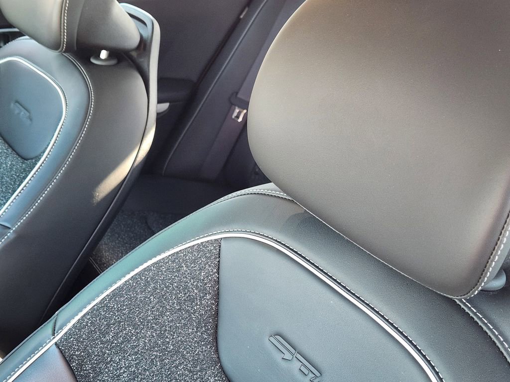 Used 2025 Kia K4 GT-Line image 20