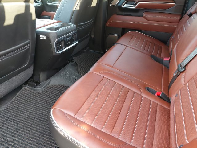 Used 2025 GMC Sierra 2500 Denali Ultimate AWD/4WD image 41
