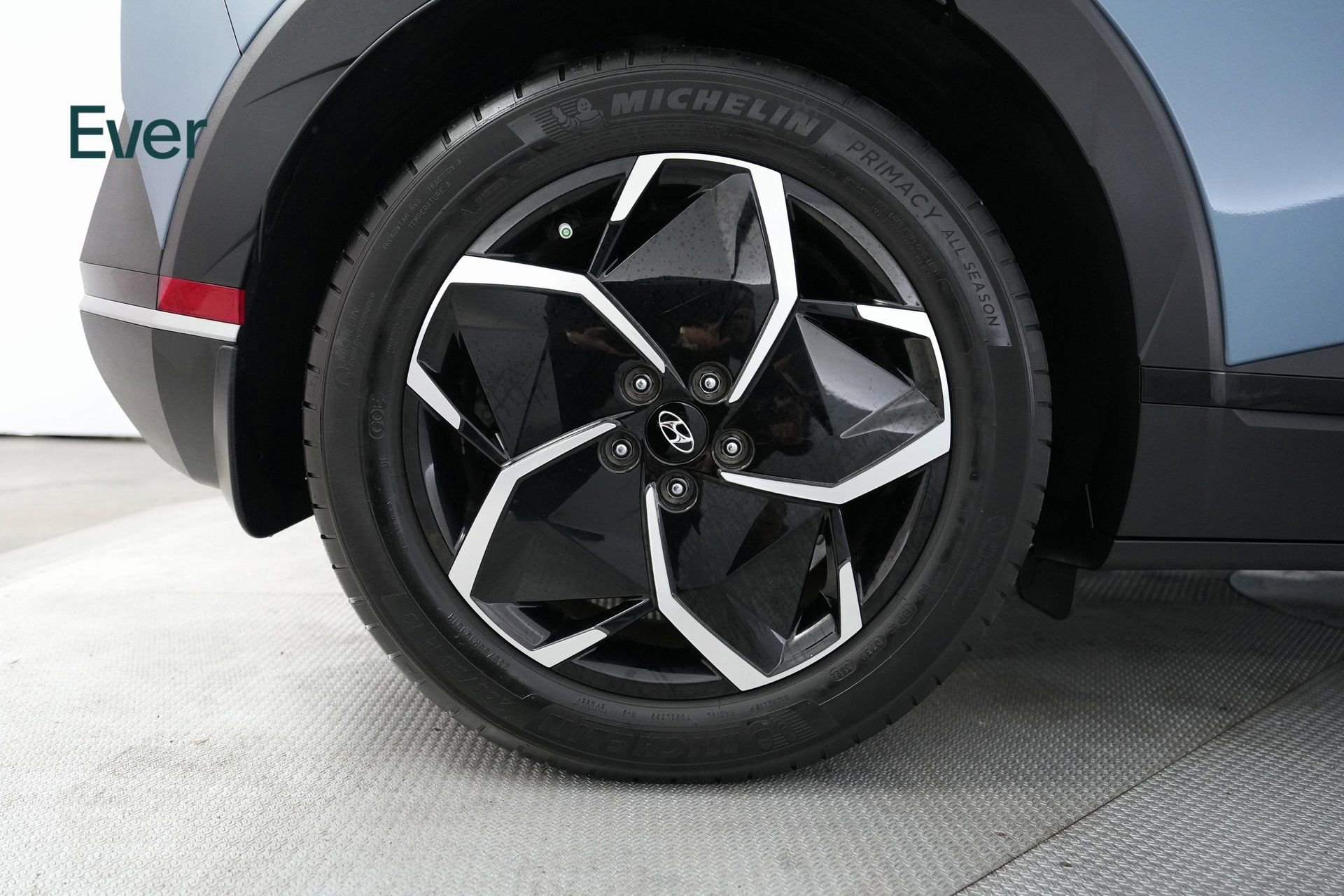 Used 2023 Hyundai Ioniq 5 SEL w/ Cargo Package image 18