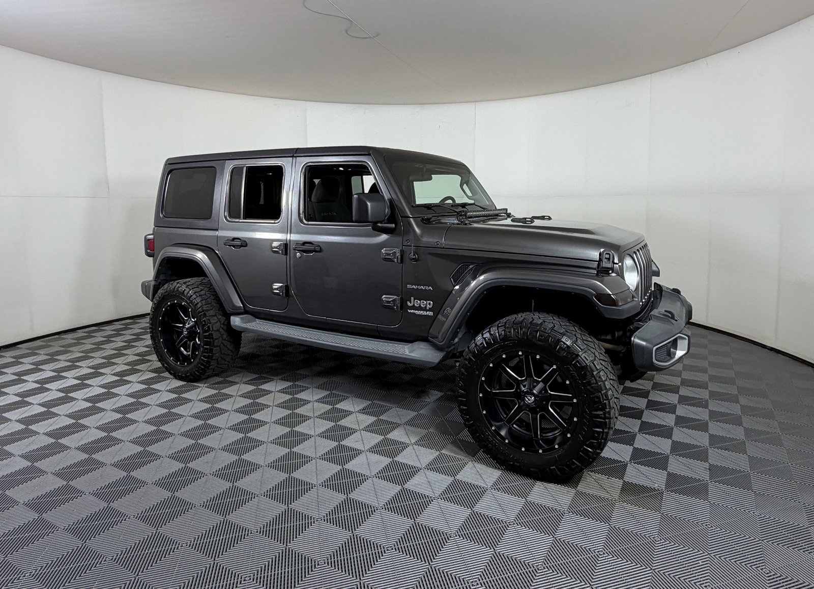 Used 2019 Jeep Wrangler Unlimited Sahara