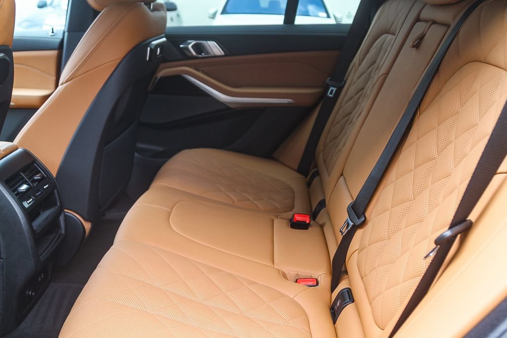 Certified 2024 BMW X5 sDrive40i RWD image 14