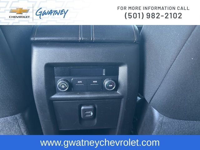 Used 2021 Chevrolet Traverse LS image 24