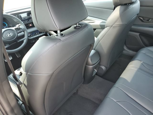 New 2026 Hyundai Elantra SEL Sport FWD image 13
