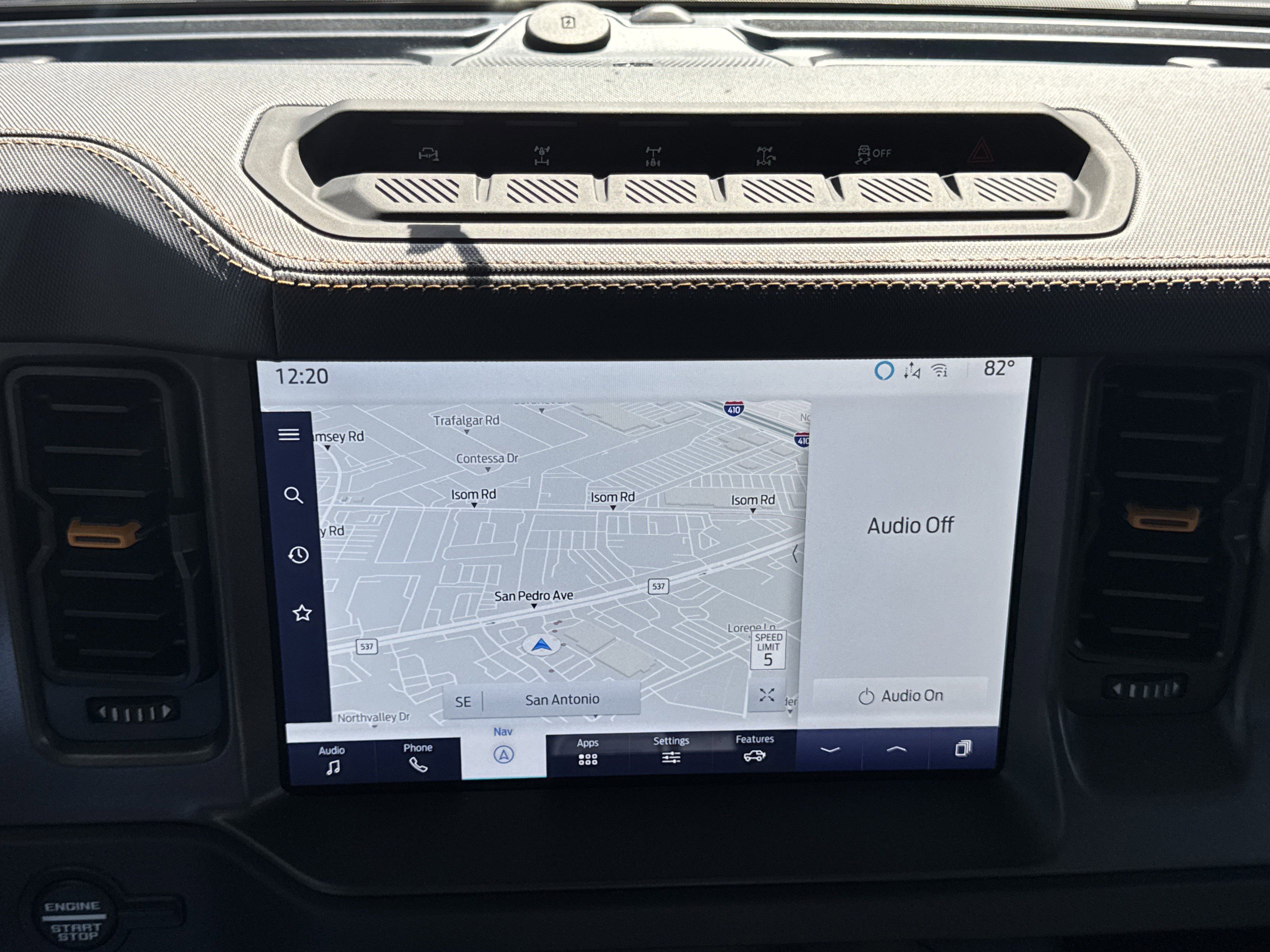 Used 2024 Ford Bronco Badlands image 18