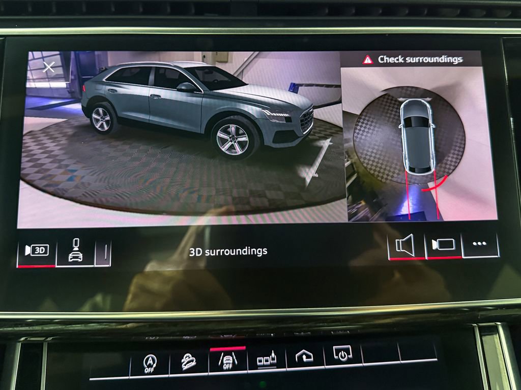 Used 2019 Audi Q8 Premium Plus w/ Premium Plus image 17