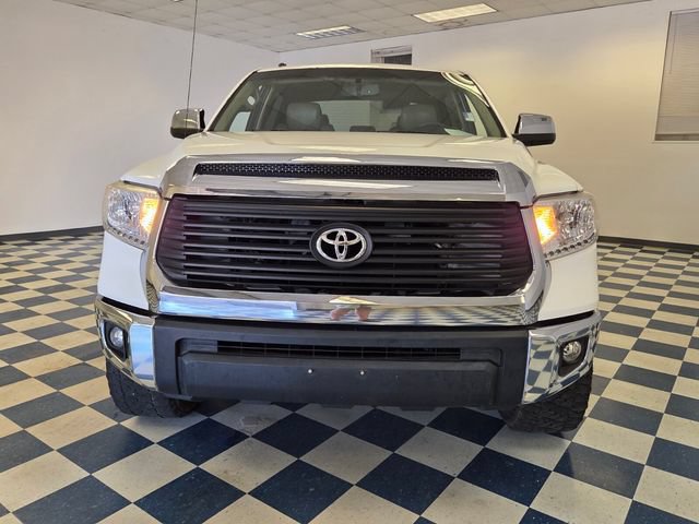 Used 2015 Toyota Tundra Limited RWD image 2