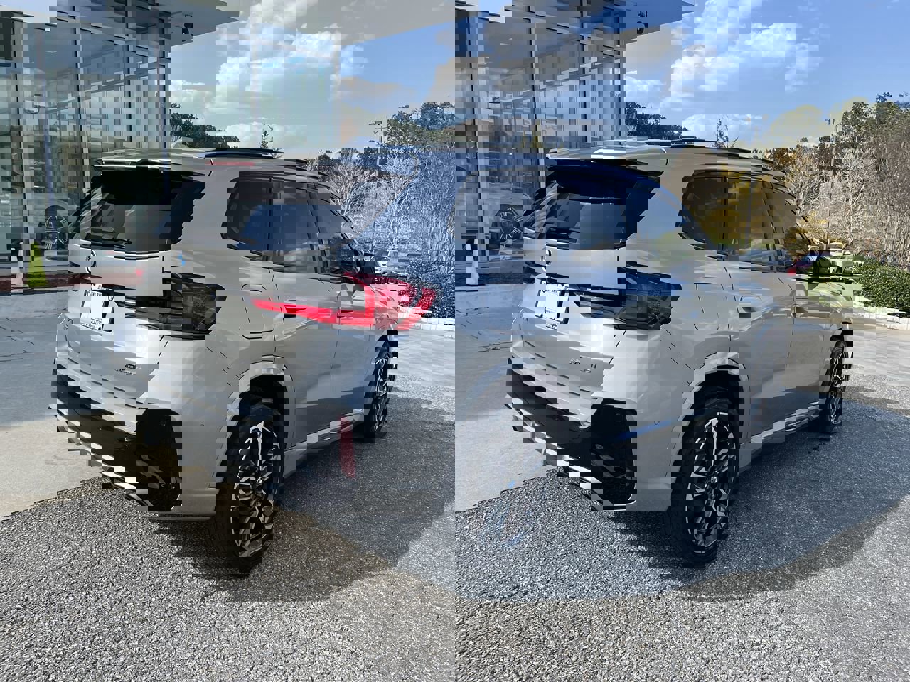 Certified 2023 BMW X1 xDrive28i w/ Premium Package image 8