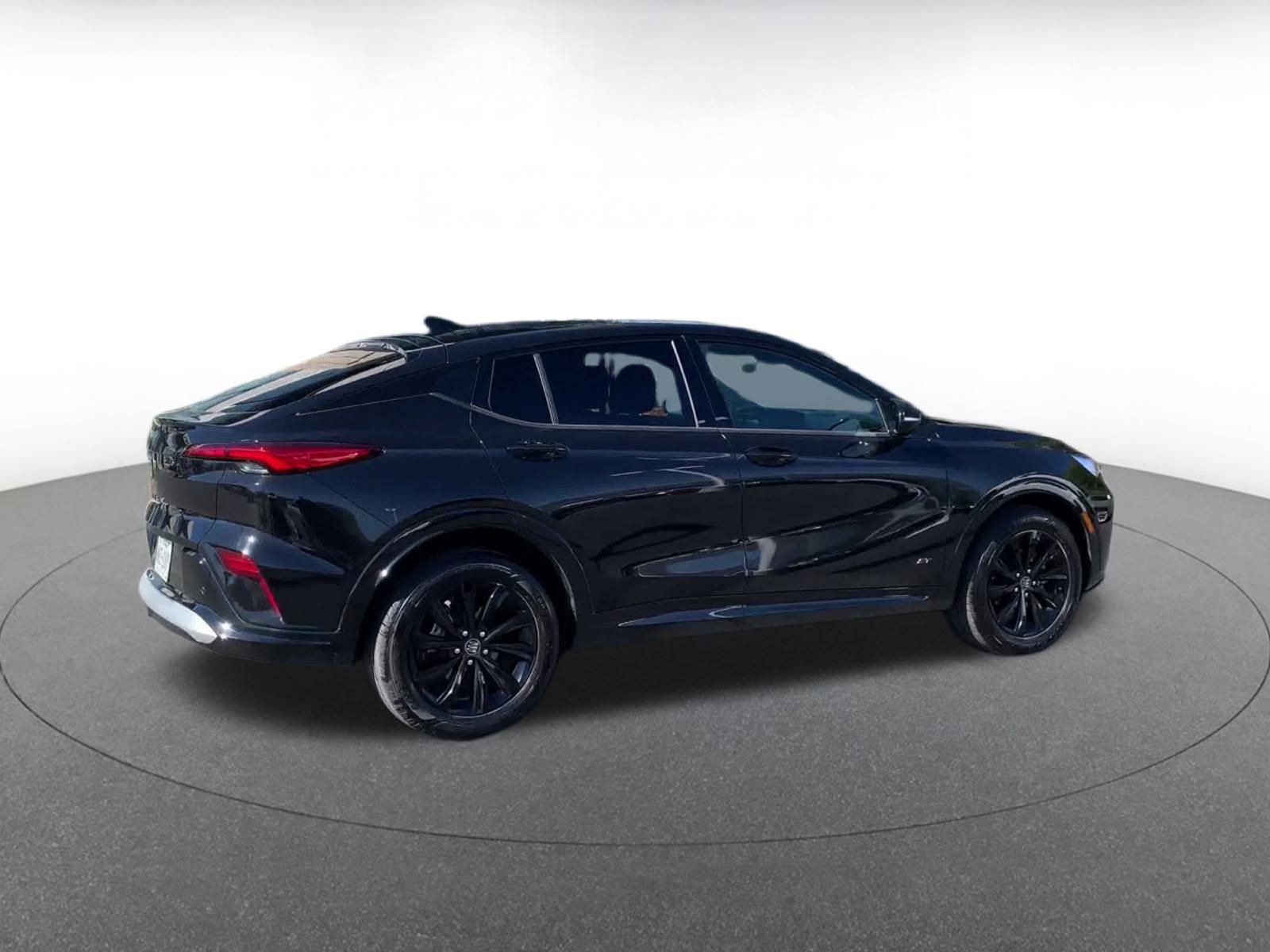 Used 2025 Buick Envista Sport Touring image 15