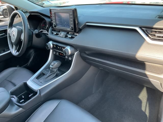 Used 2022 Toyota RAV4 XLE Premium FWD image 22