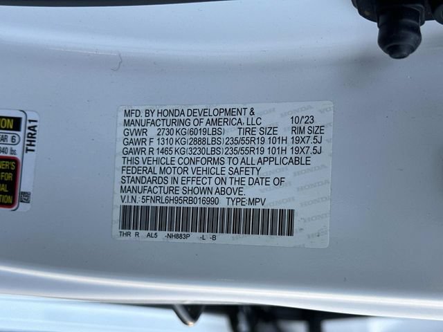 Used 2024 Honda Odyssey Elite image 32
