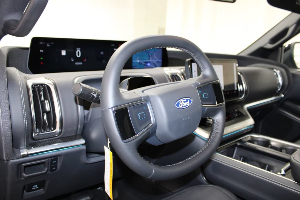 New 2027 Ford Expedition Max Platinum w/ Stealth Appearance Package RWD image 16