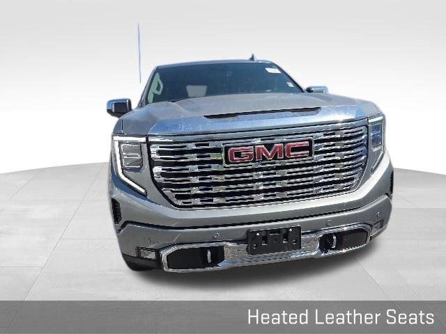 Used 2024 GMC Sierra 1500 Denali AWD/4WD image 3
