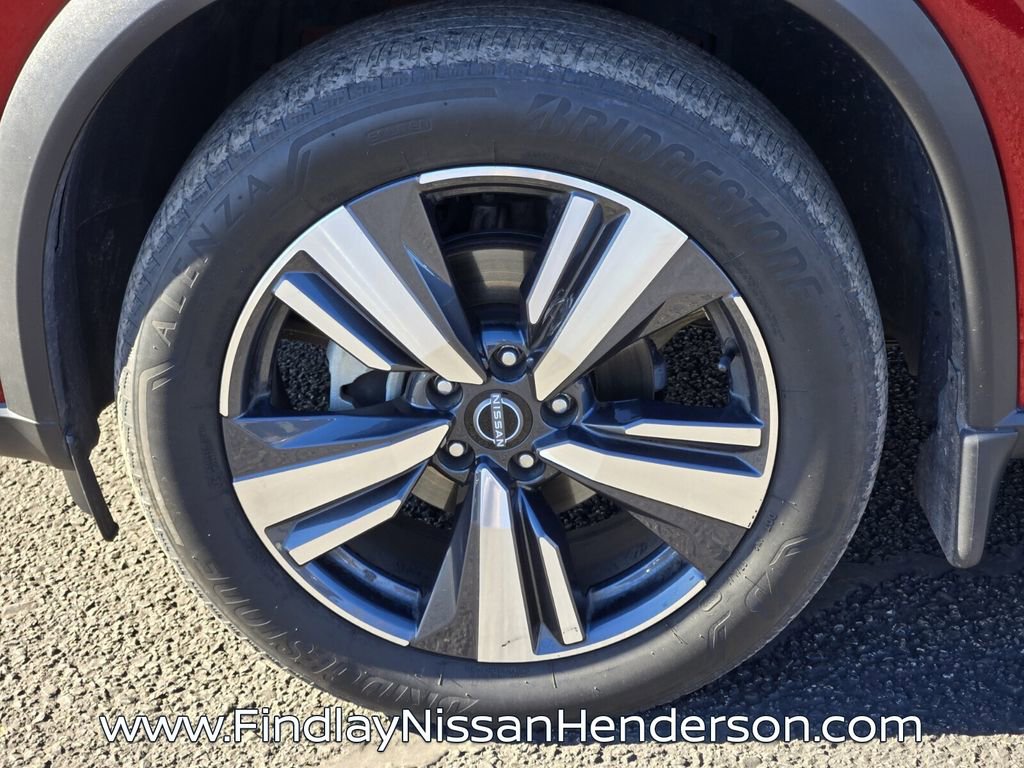 Used 2023 Nissan Rogue SL w/ SL Premium Package image 9