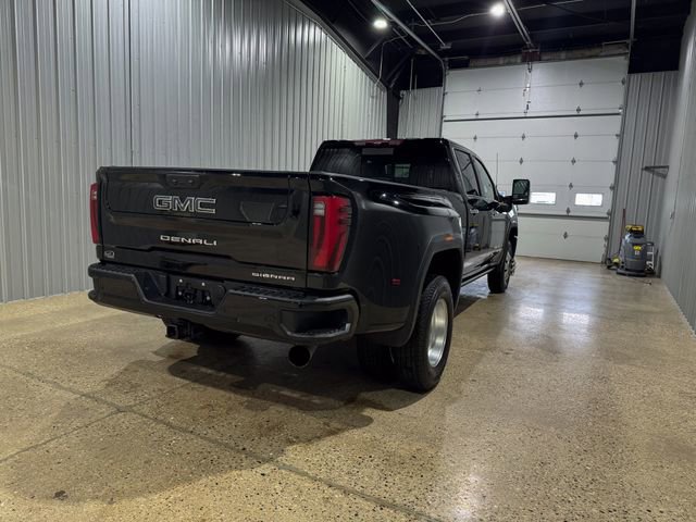 Used 2024 GMC Sierra 3500 Denali Ultimate AWD/4WD image 6