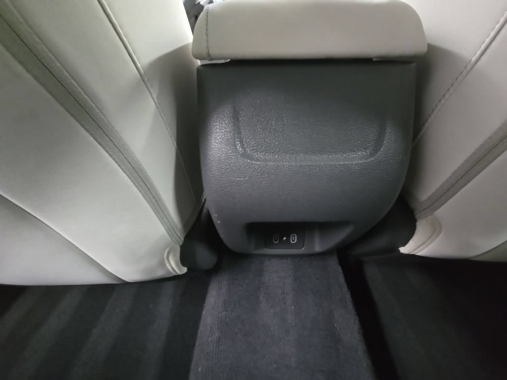 Used 2025 Hyundai Sonata SEL FWD image 28