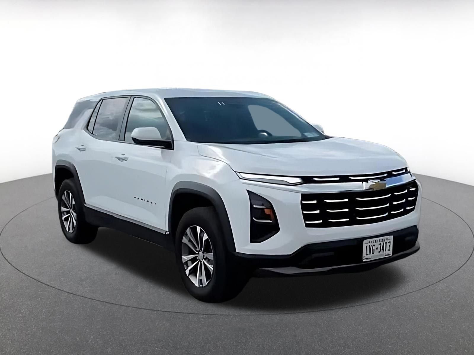 Used 2025 Chevrolet Equinox LT FWD image 3