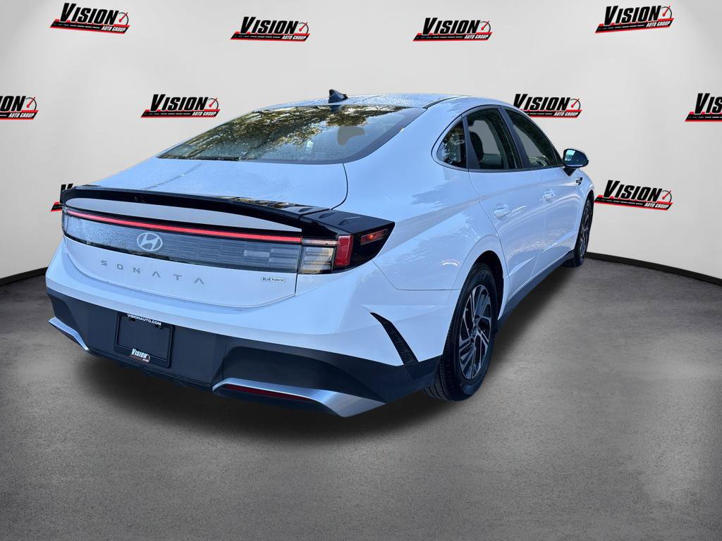 New 2026 Hyundai Sonata Blue FWD image 5
