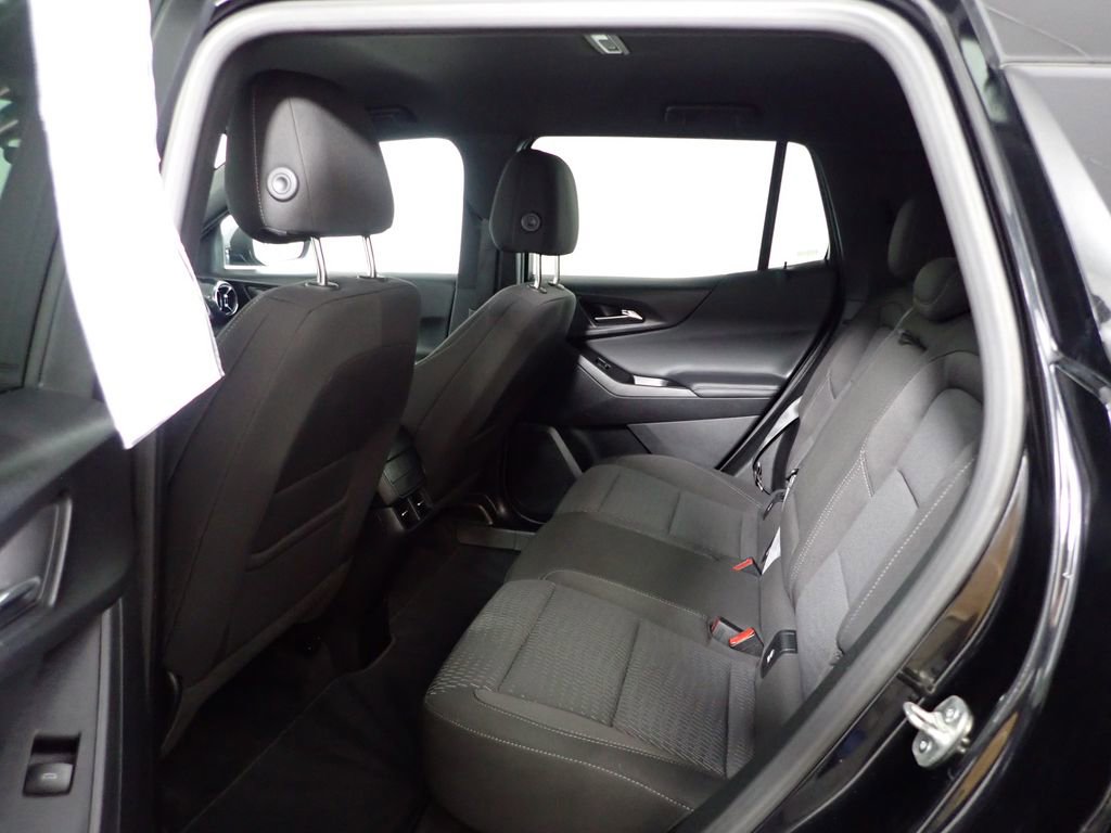 Used 2025 Chevrolet Equinox LT image 29