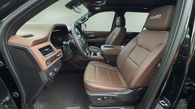 Used 2024 Chevrolet Tahoe High Country AWD/4WD image 25