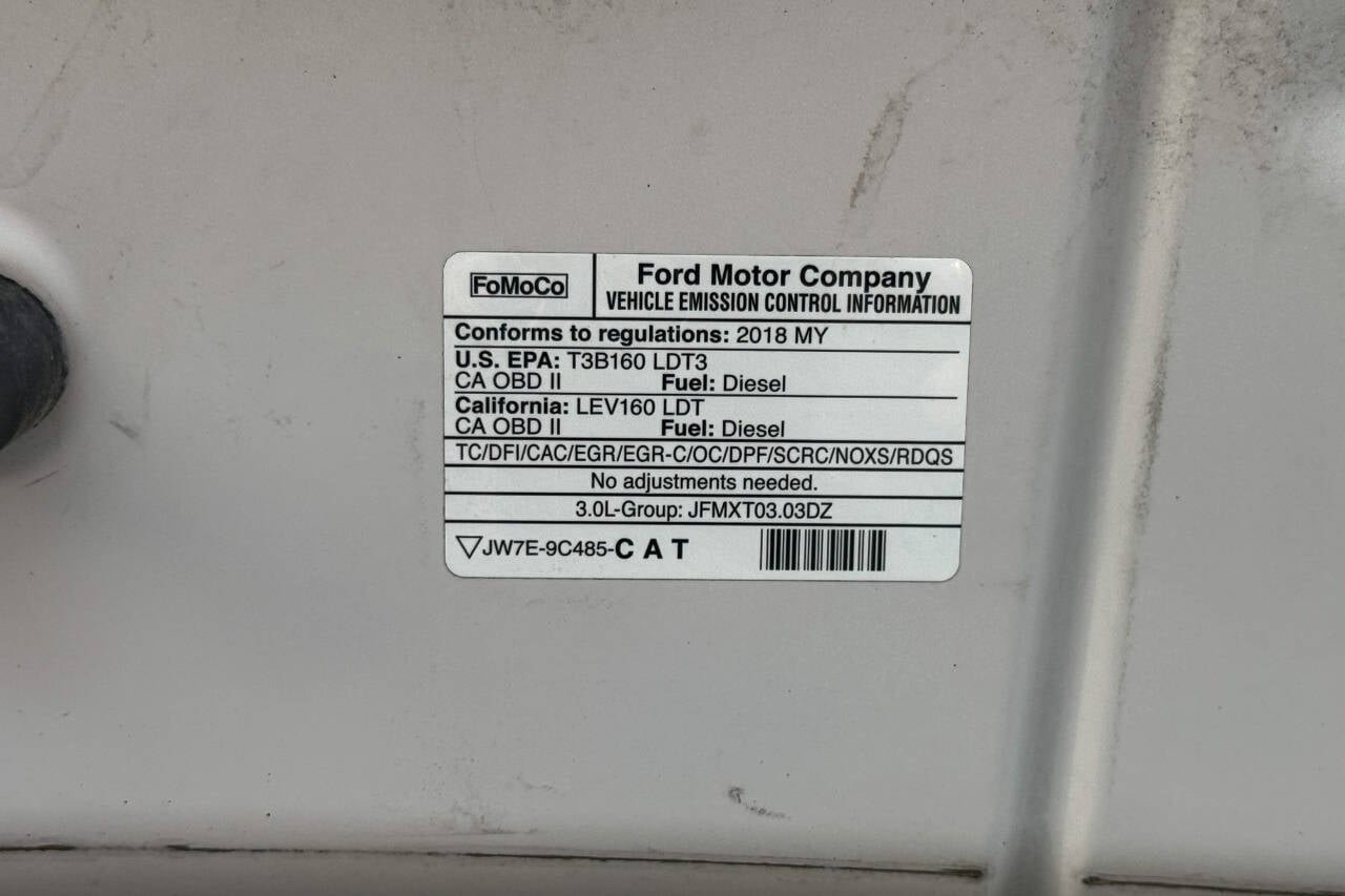 Used 2018 Ford F150 Platinum w/ Equipment Group 701A Luxury image 46