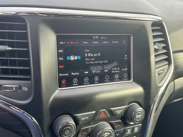 Used 2020 Jeep Grand Cherokee Laredo image 27