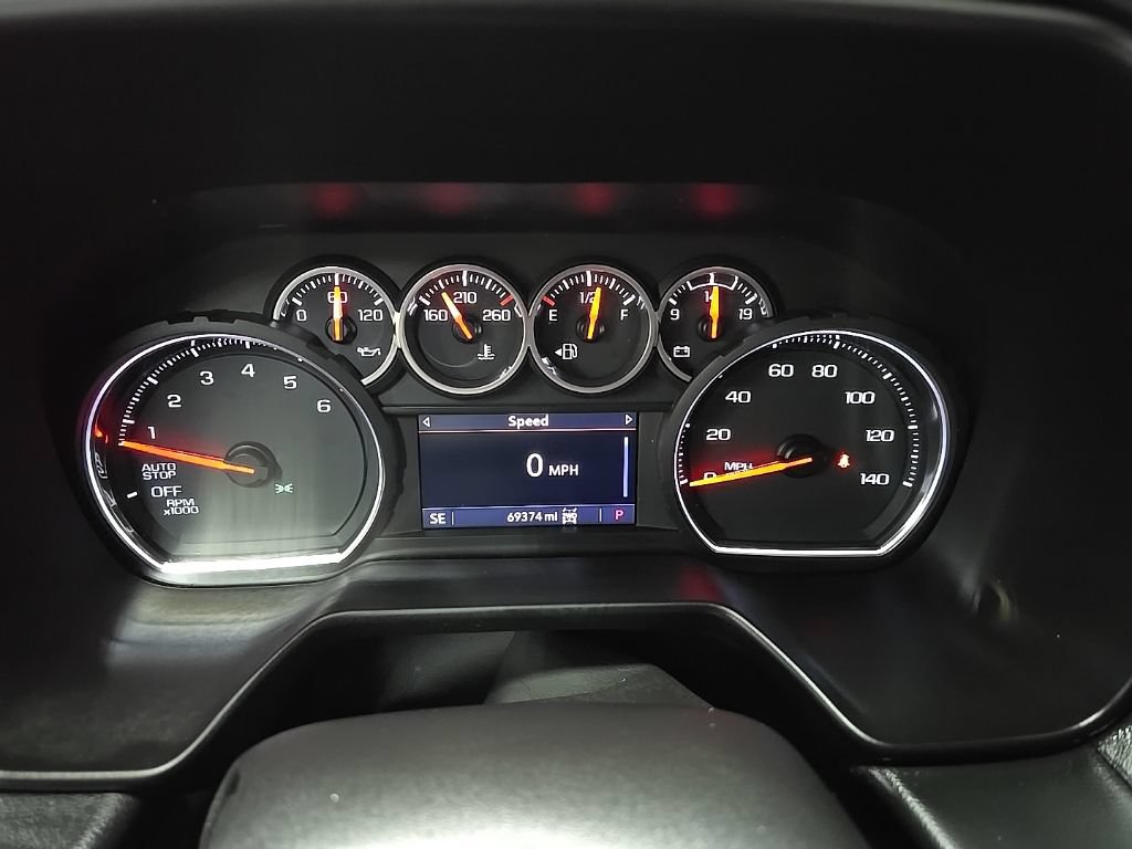 Used 2021 Chevrolet Tahoe Z71 w/ Z71 Signature Package AWD/4WD image 25
