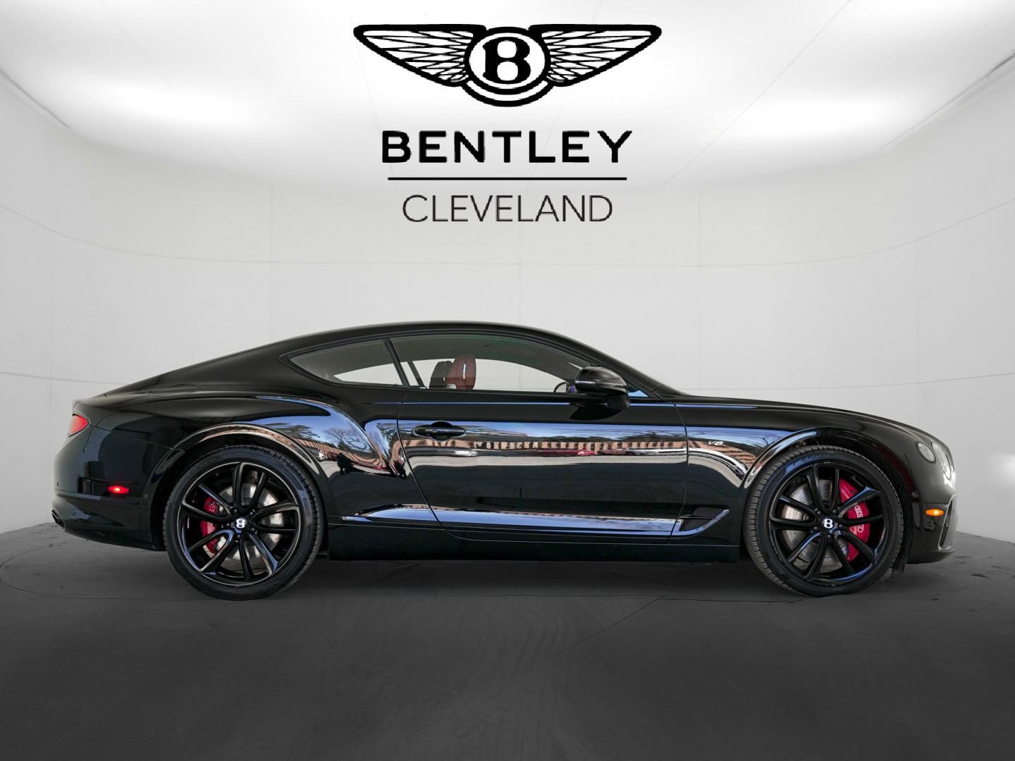 Used 2021 Bentley Continental GT image 2