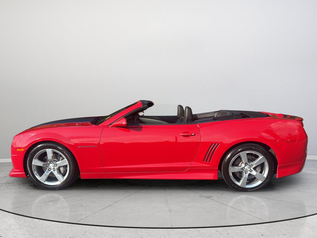 Used 2011 Chevrolet Camaro SS w/ LPO, Ground Effects Package RWD image 10
