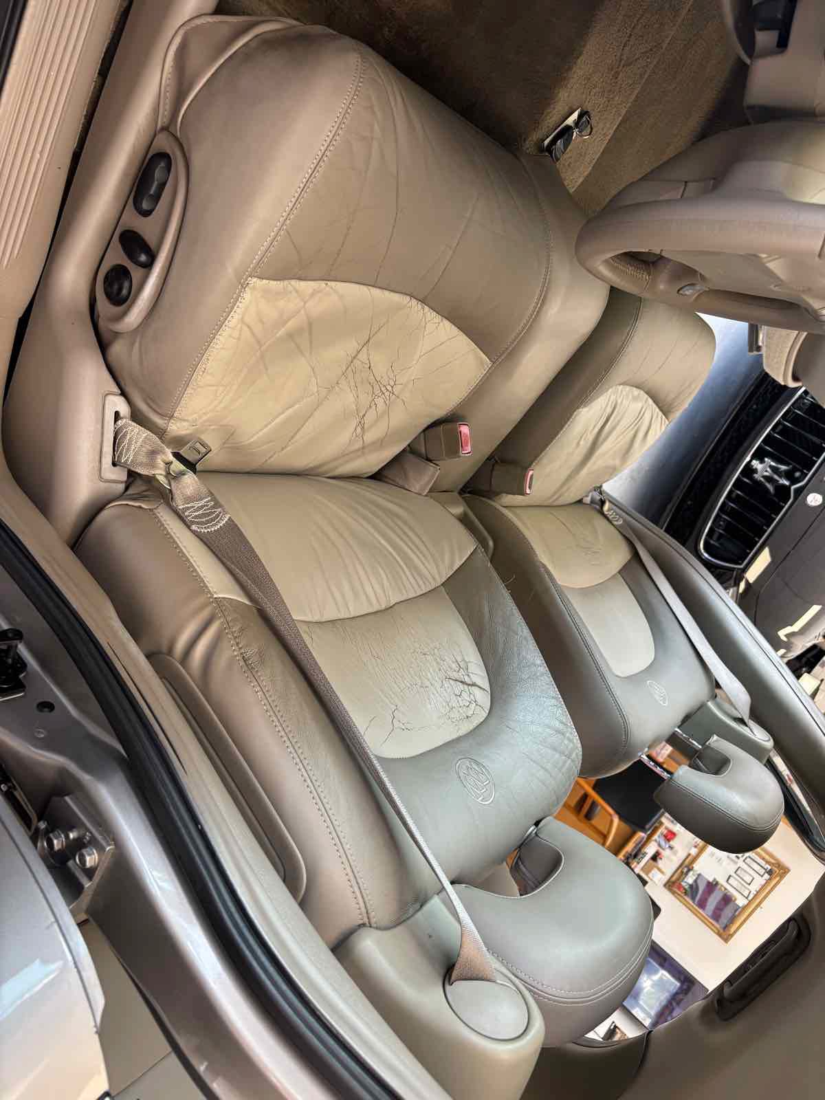 Used 2003 Buick Le Sabre Limited w/ Celebration Edition Package FWD image 15