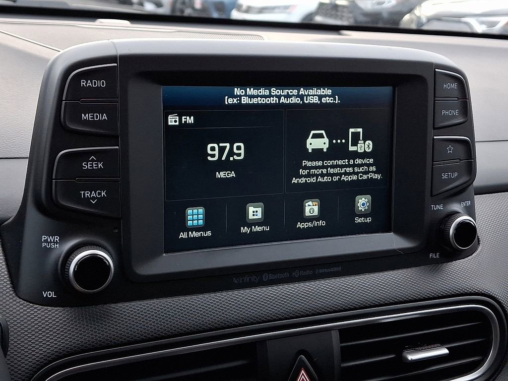 Used 2021 Hyundai Kona Limited w/ Cargo Package image 16