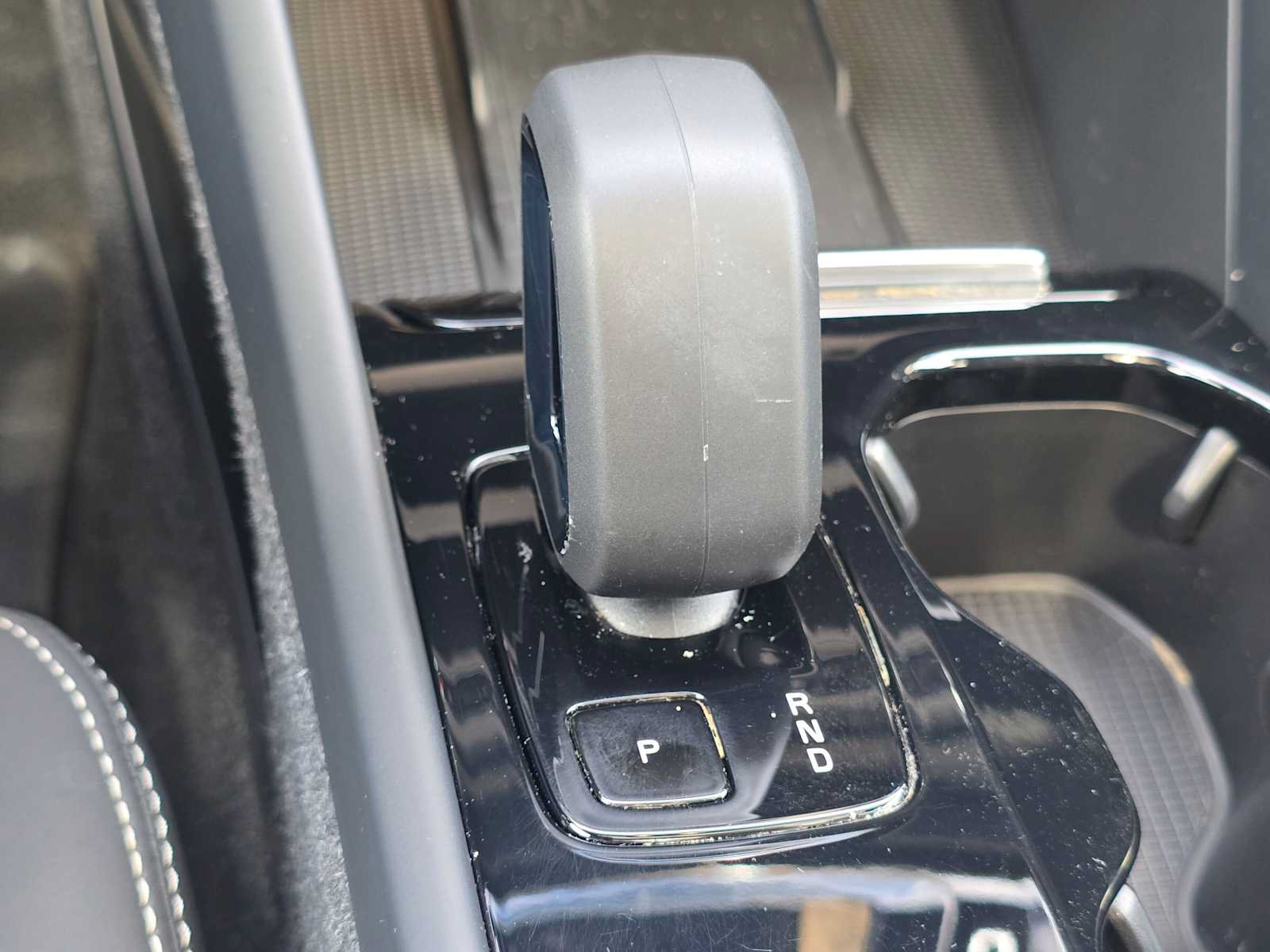 Certified 2023 Volvo C40 P8 Recharge Ultimate AWD/4WD image 31