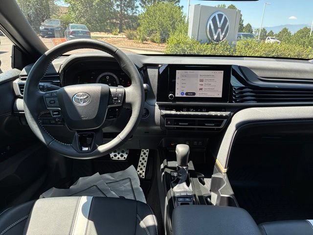 Used 2025 Toyota Camry SE FWD image 19