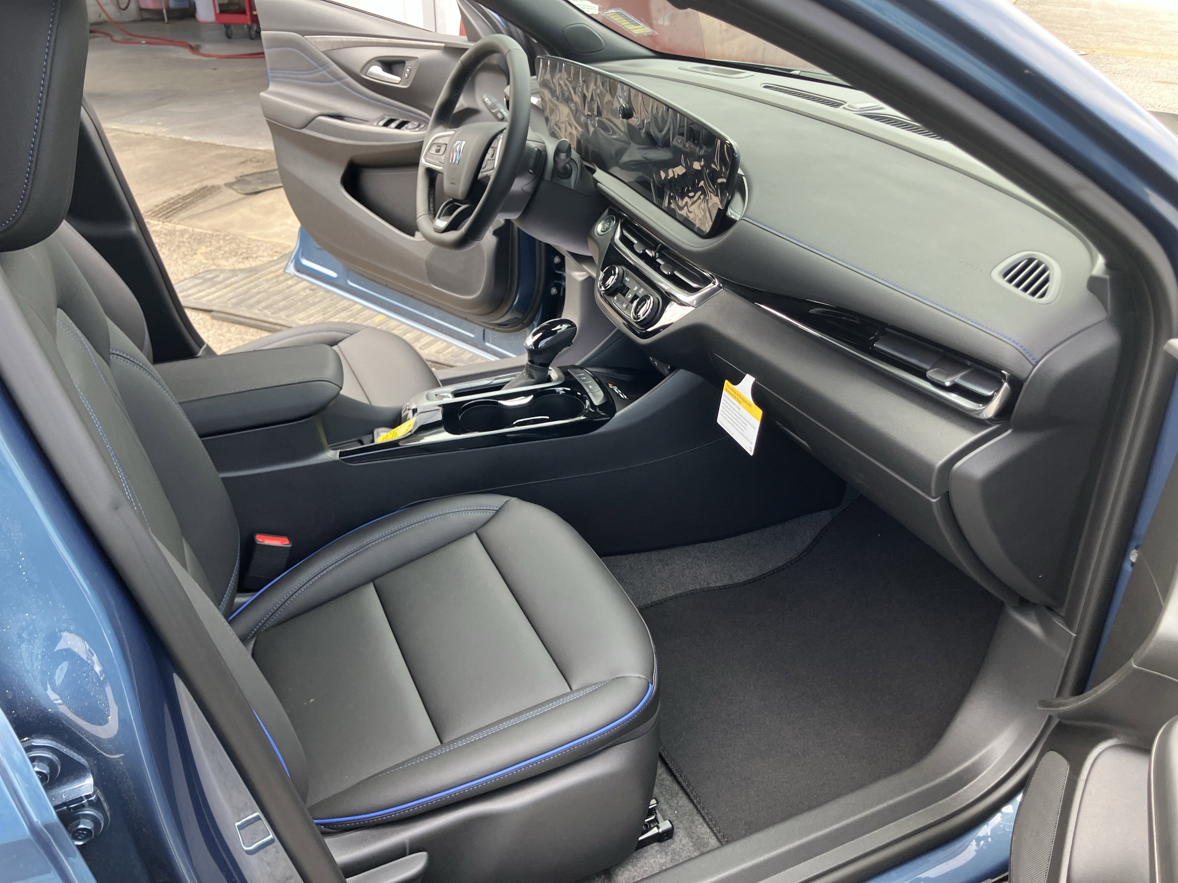 New 2026 Buick Envista Sport Touring image 15