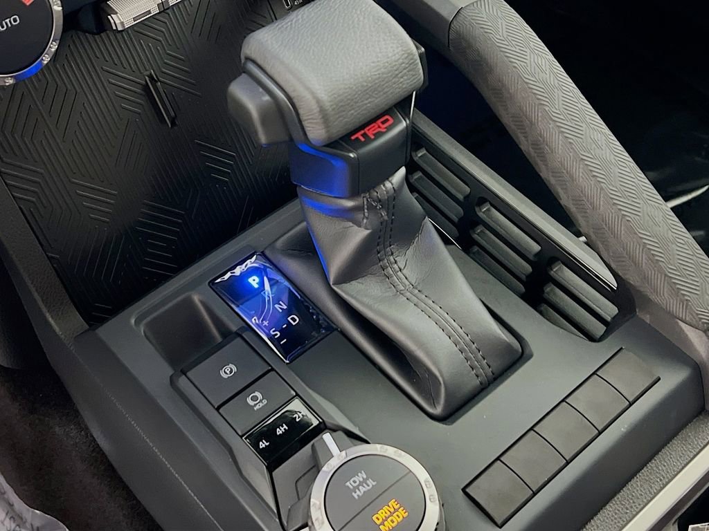Certified 2025 Toyota Tacoma TRD Sport AWD/4WD image 16