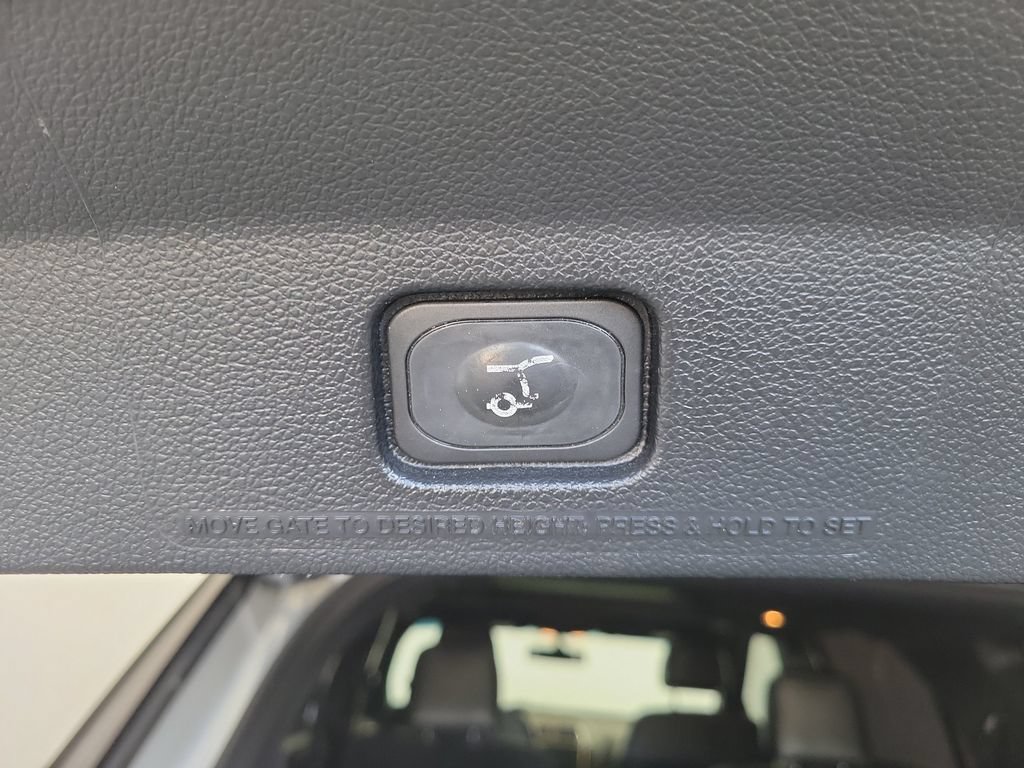 Used 2017 Ford Explorer Sport w/ Equipment Group 401A AWD/4WD image 11
