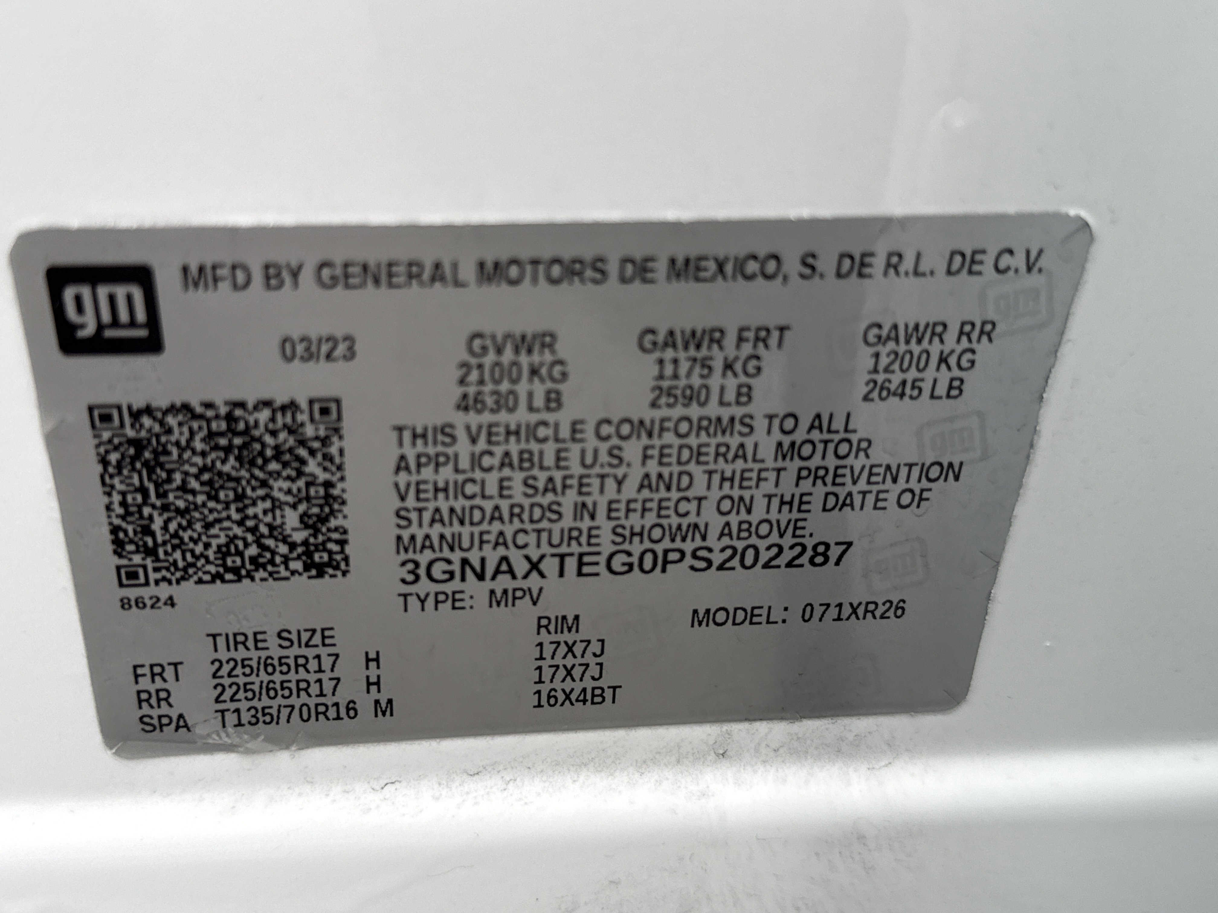 Used 2023 Chevrolet Equinox LT w/ LPO, Floor Liner Package AWD/4WD image 31