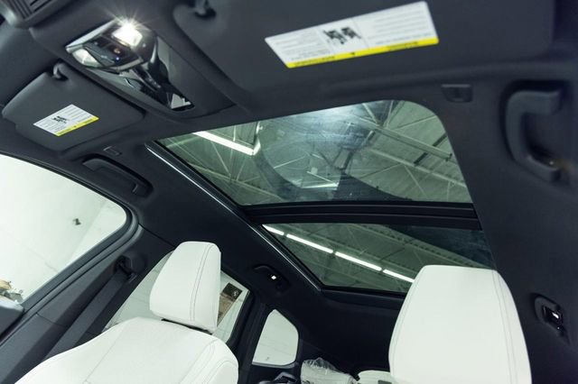 New 2026 BMW X1 xDrive28i w/ Technology Package image 16