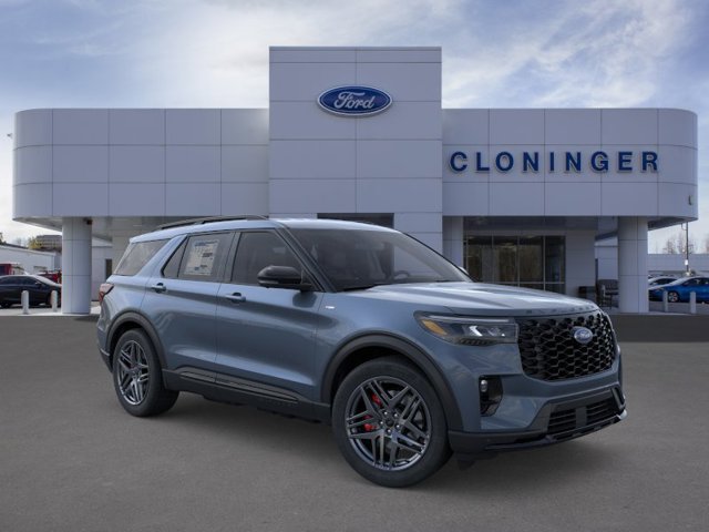 New 2026 Ford Explorer ST-Line w/ ST-Line Street Pack RWD image 7