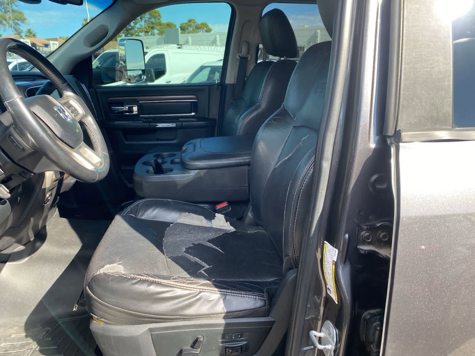 Used 2014 RAM 3500 Laramie w/ Cold Weather Group AWD/4WD image 11