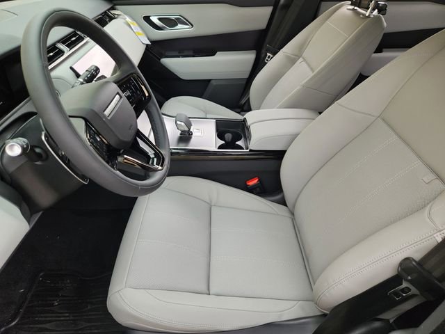 New 2026 Land Rover Range Rover Velar Dynamic SE image 9