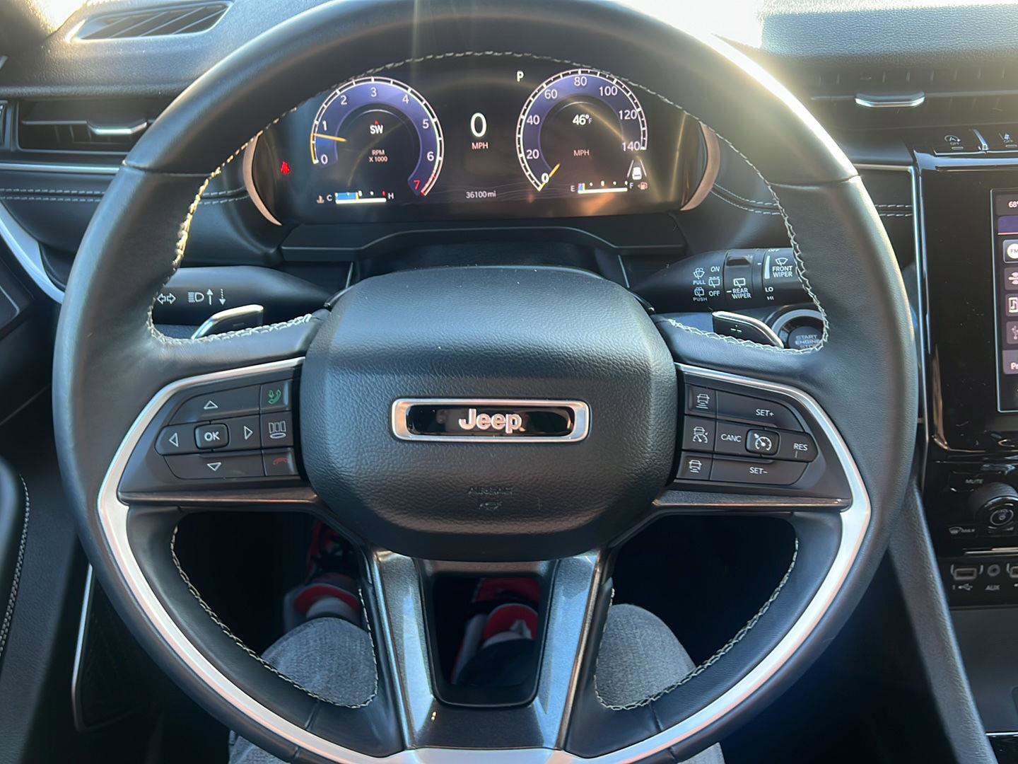 Certified 2022 Jeep Grand Cherokee Altitude image 14