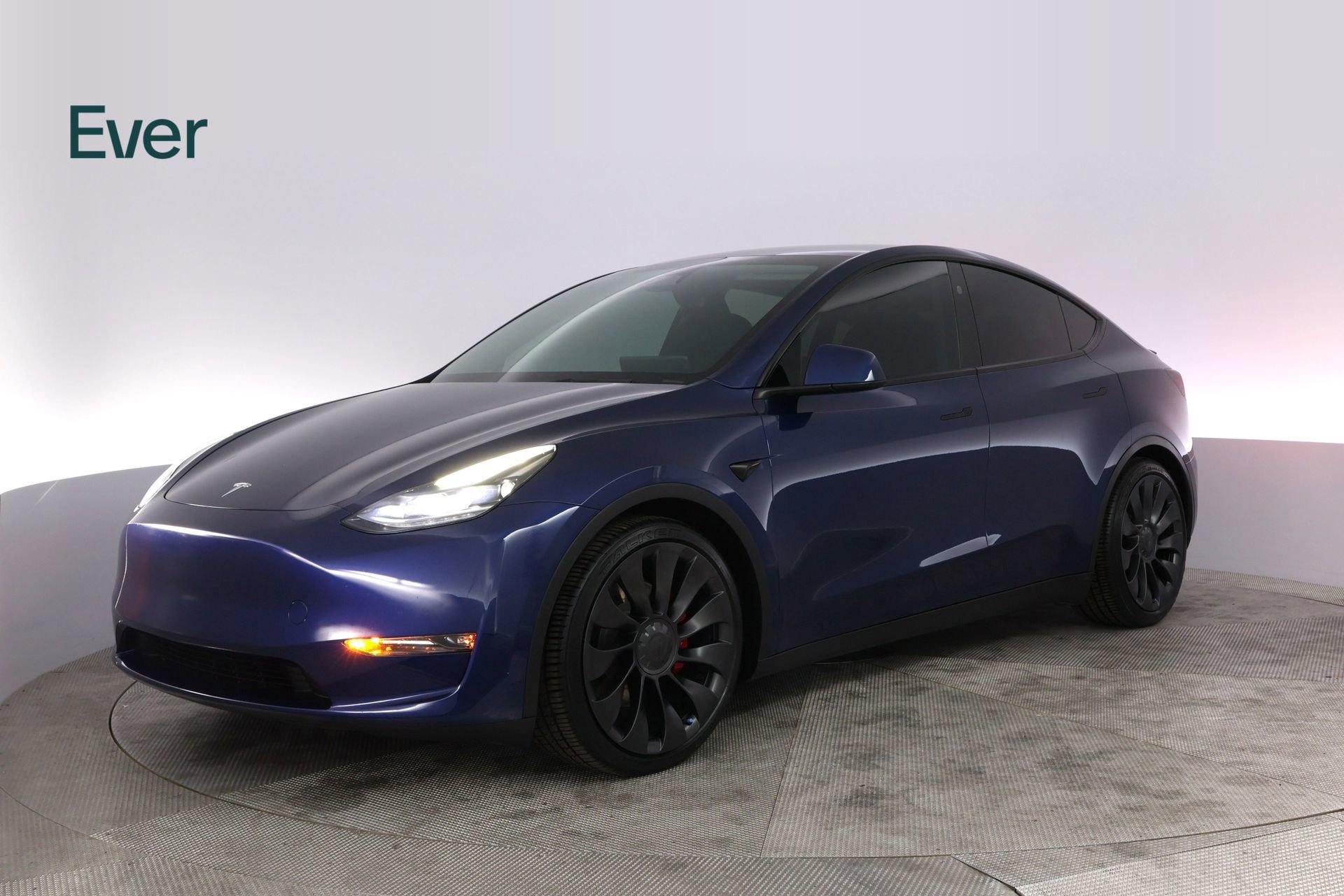 Used 2024 Tesla Model Y Performance AWD/4WD image 2