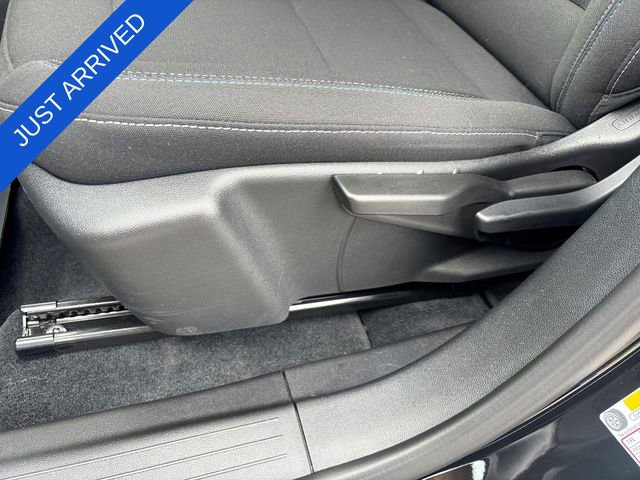 New 2026 Chevrolet Equinox EV LT FWD image 12