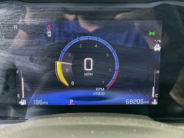 Used 2025 Chevrolet Trax LT FWD image 14